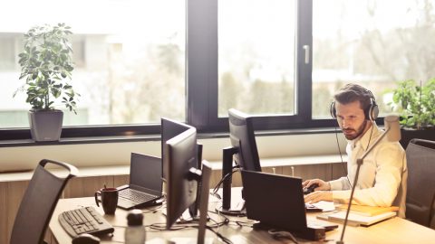 Alexis77 Live chat vs Chatbot – Which One To Use?